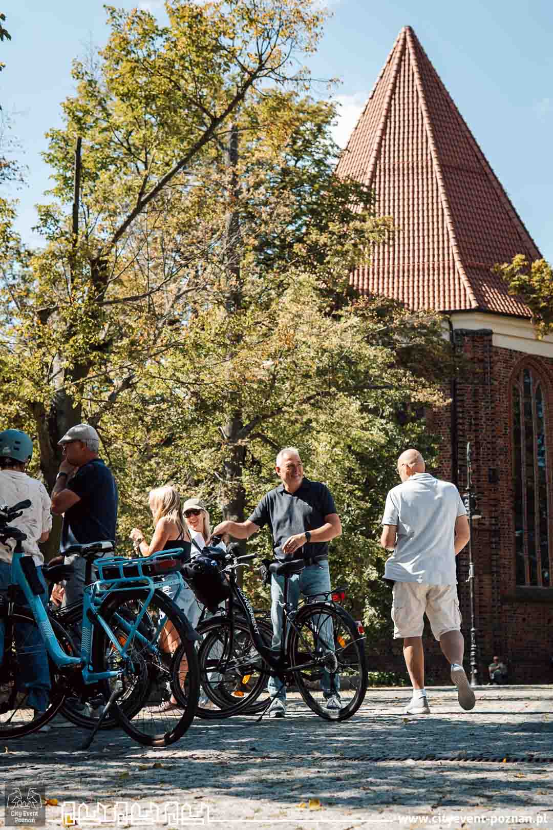 Poznan Bike Tour mobile-7